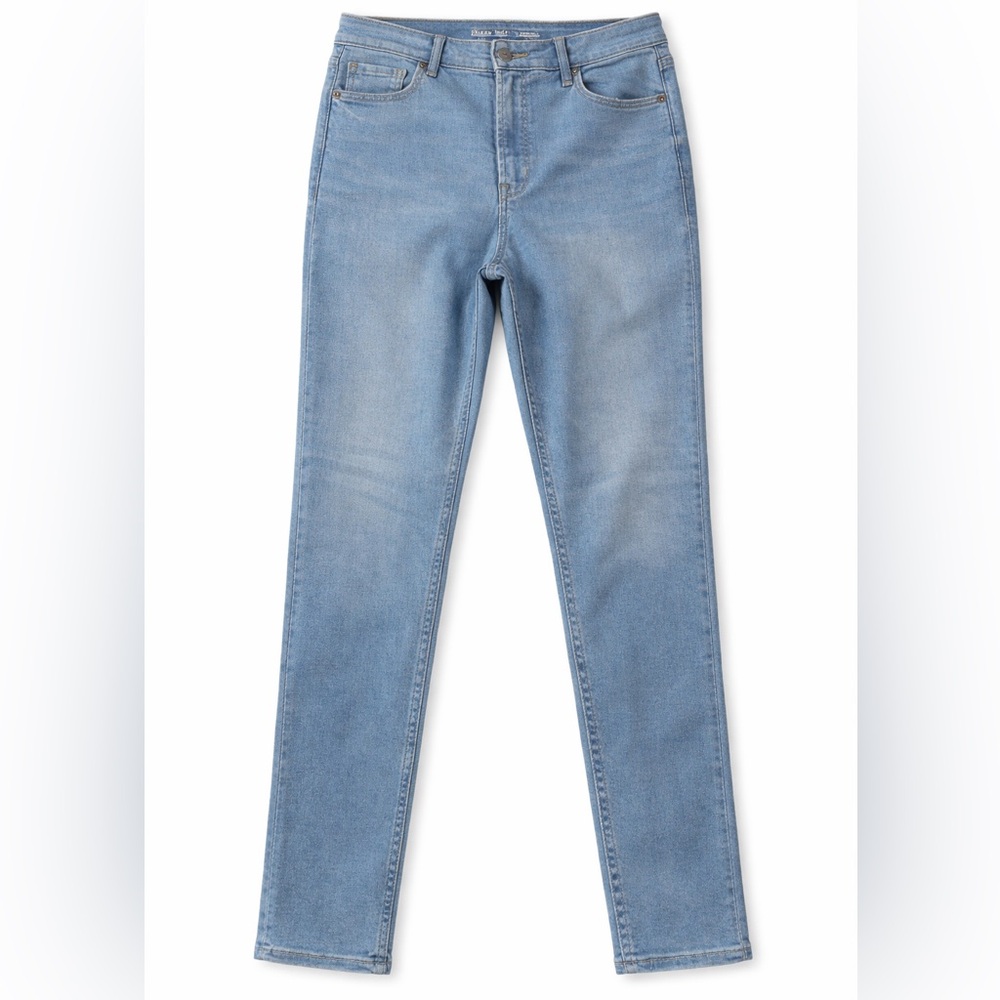 Old Navy Women's Skinny Jeans in Light Blue Wash